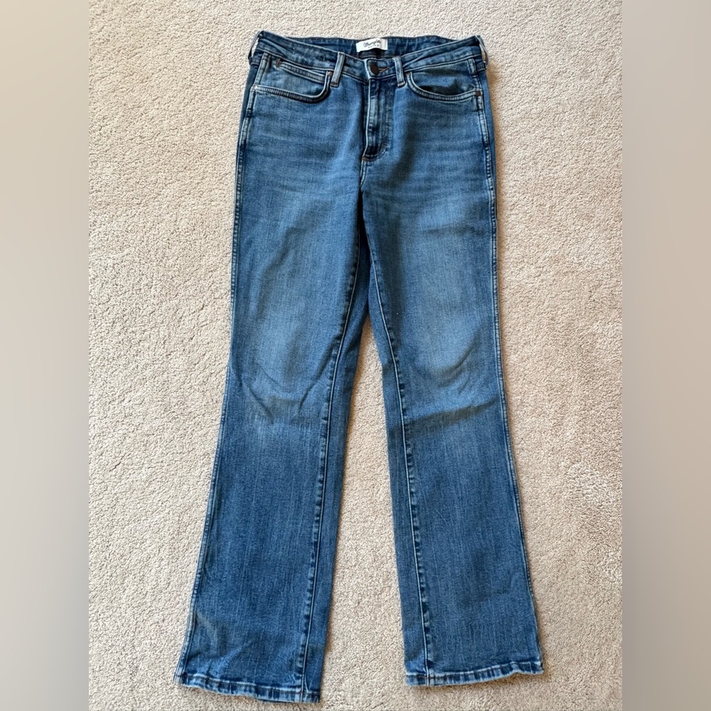 Wrangler Women's Boot Cut Retro Blue Jeans